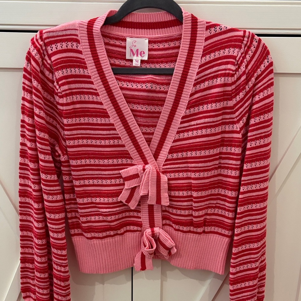 ME Makeover Essentials Women's Red & Pink Striped Cardigan EUC SIZE M (like S)